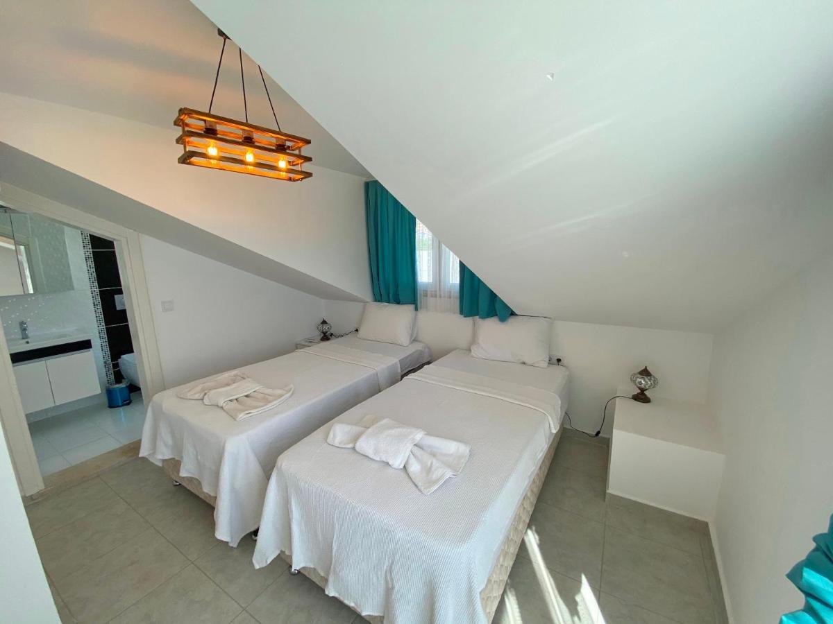 White House, 4 Bedroom, Large Private Pool, Close To Amenities Villa Fethiye
