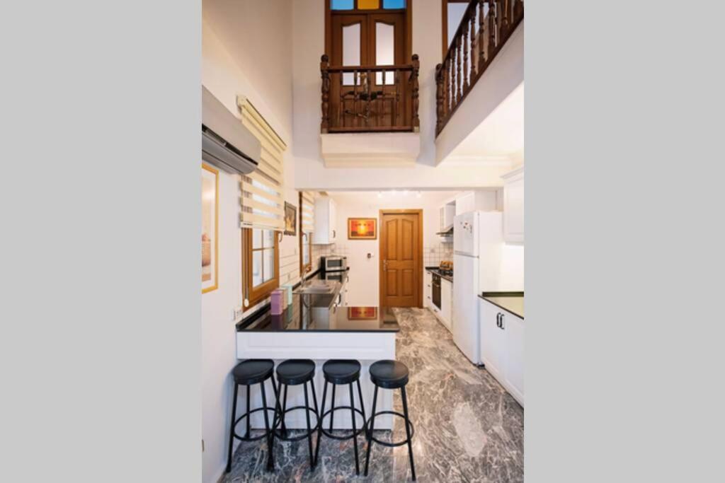 Aybek Villa *