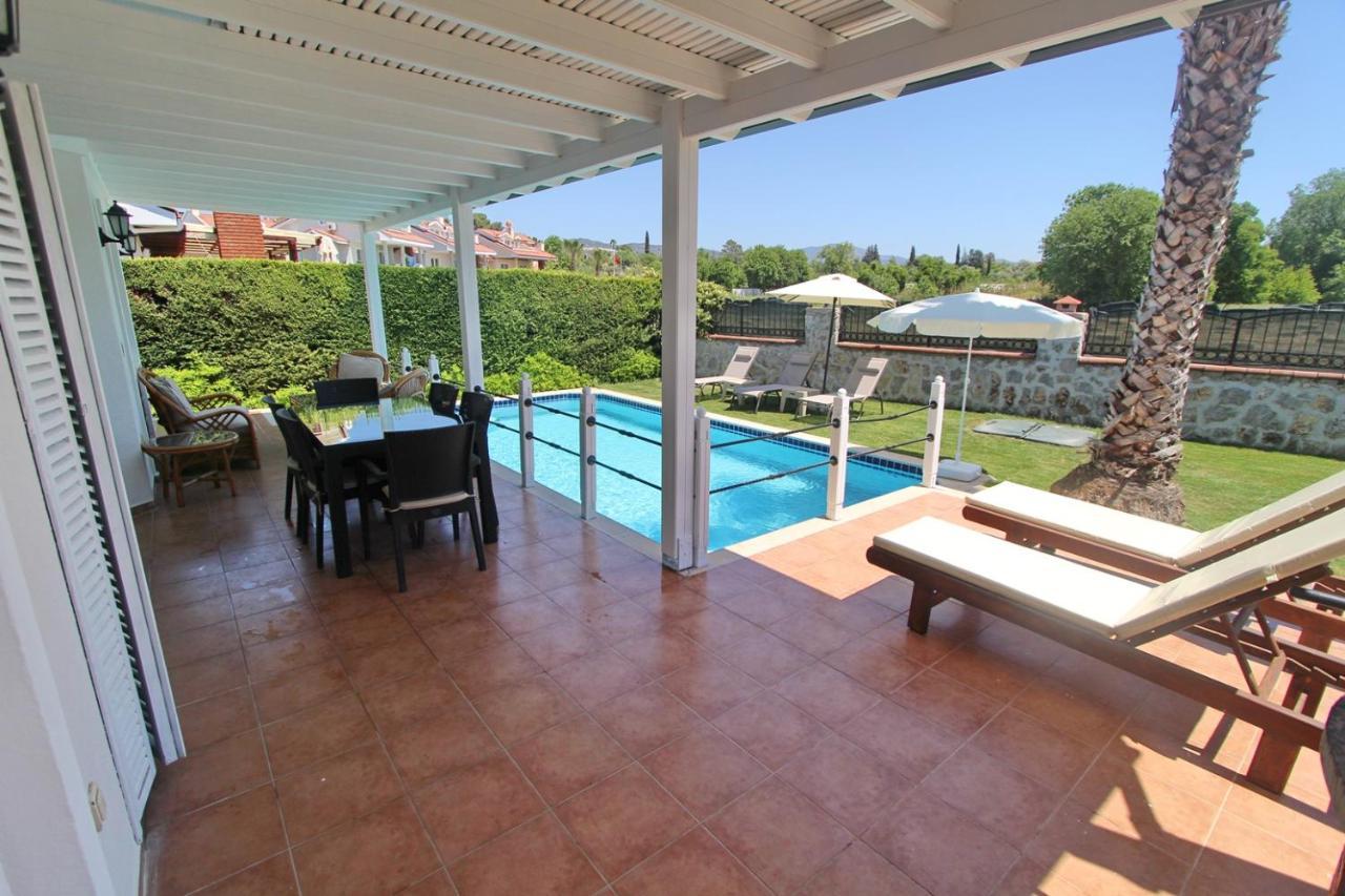 Oasis B4 Villa *