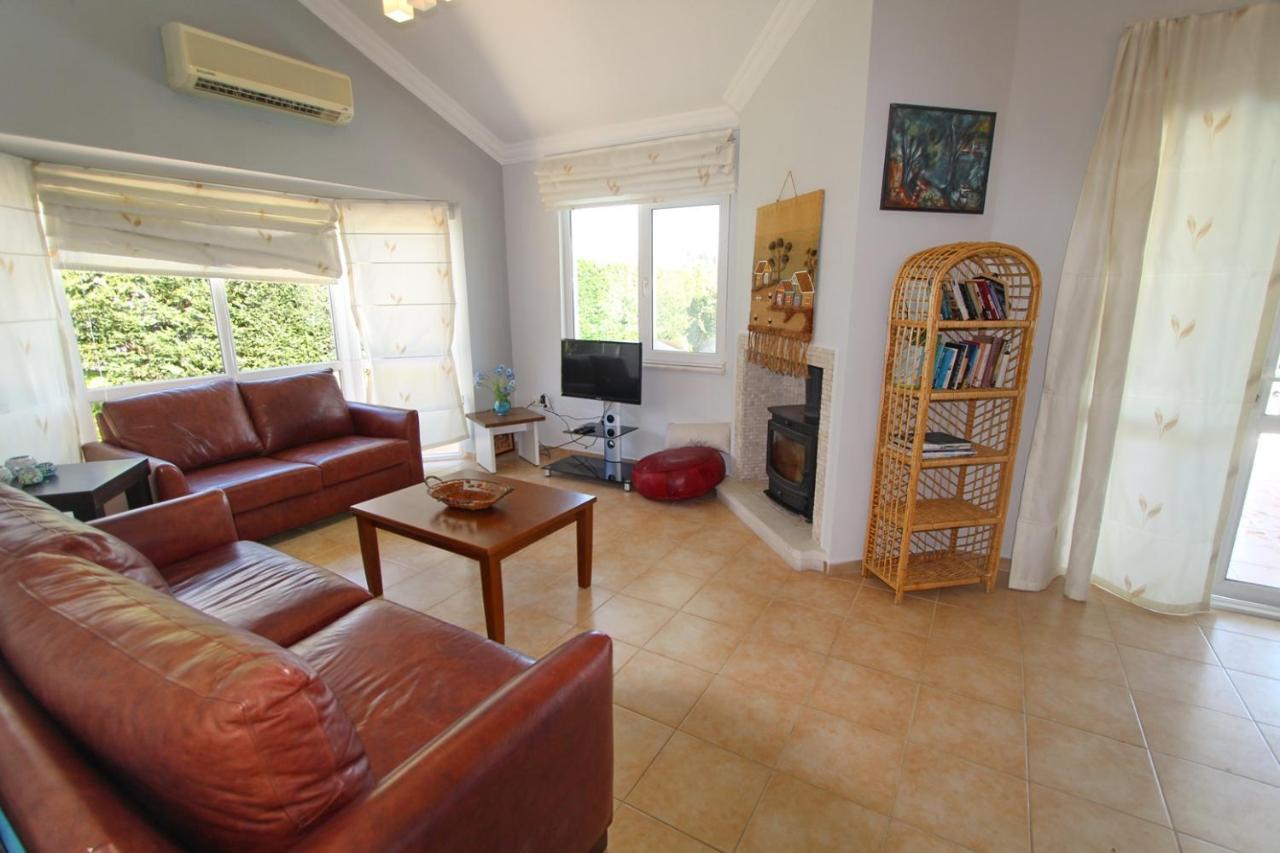Oasis B4 Villa