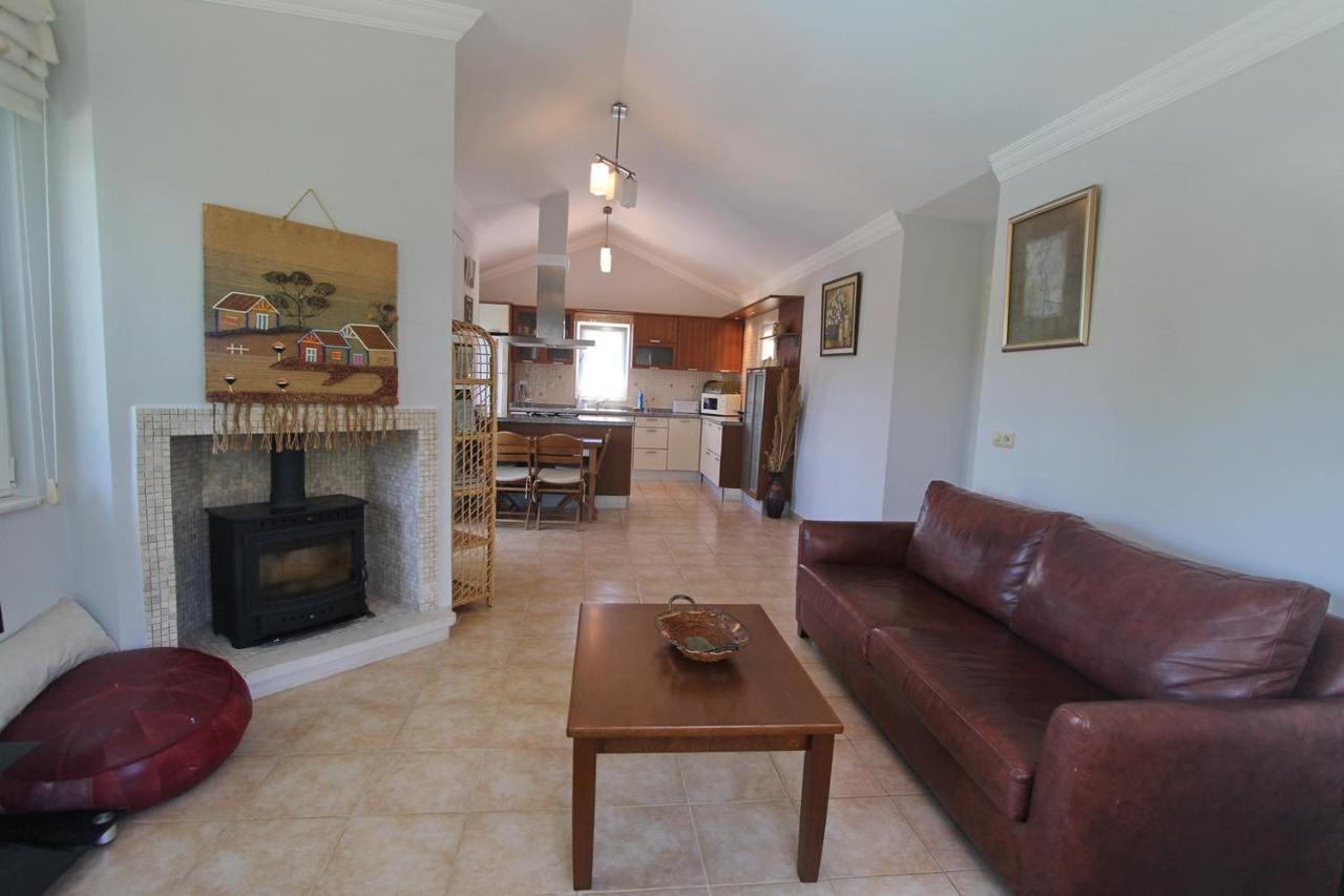 Villa Oasis B4 *