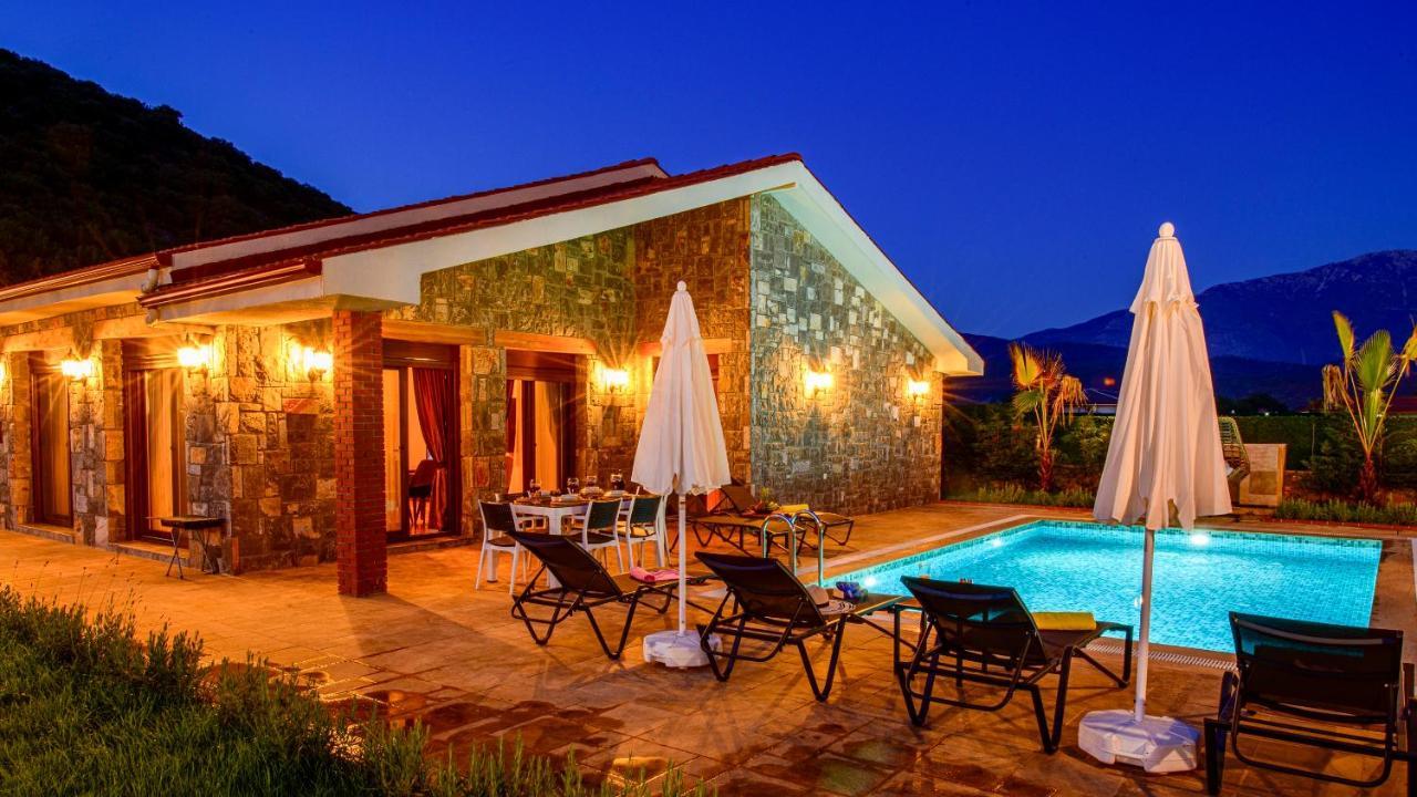 Arzu - 3 Bedroom In Kayakoey Oeluedeniz Villa Fethiye