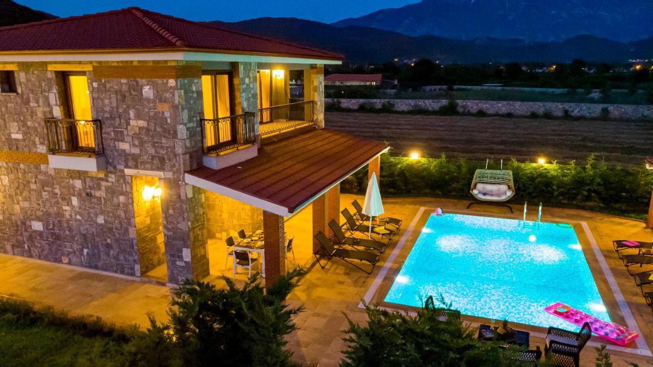 Villa Huema - 6 Bedroom In Kayakoey Oeluedeniz