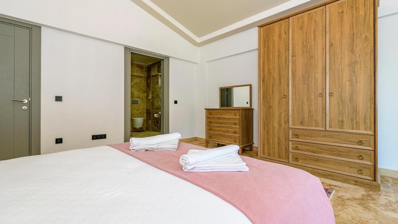 Huema - 6 Bedroom In Kayakoey Oeluedeniz *