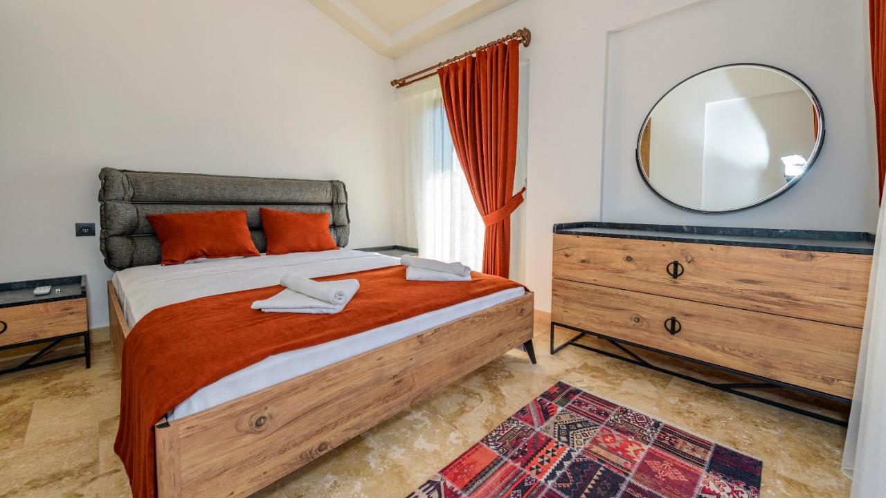 Huema - 6 Bedroom In Kayakoey Oeluedeniz * Fethiye