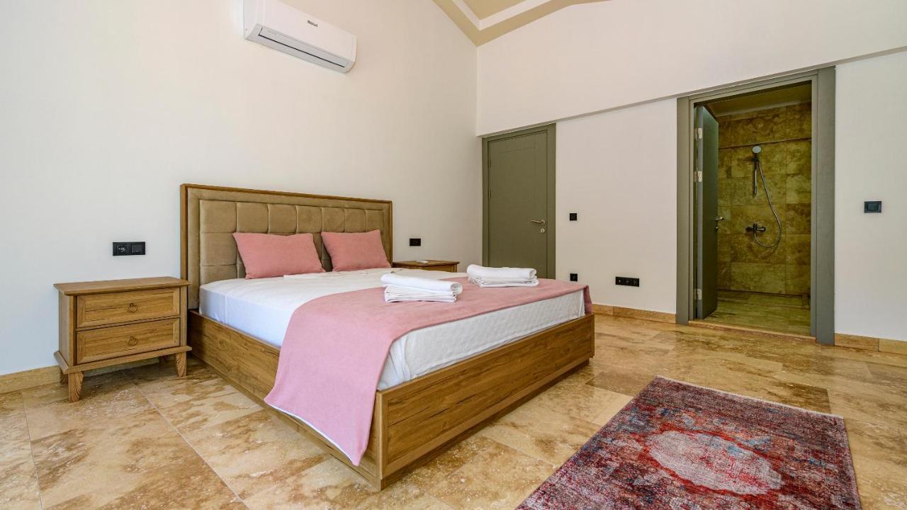 Huema - 6 Bedroom In Kayakoey Oeluedeniz