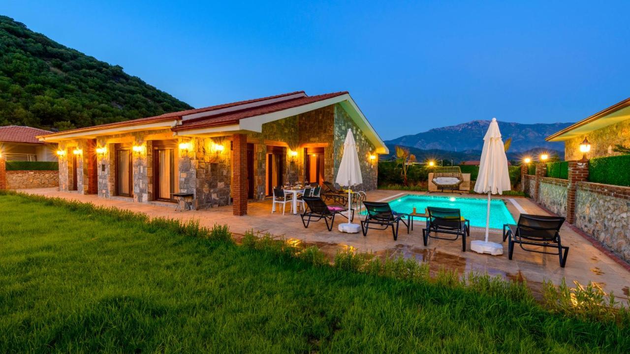 Arzu - 3 Bedroom In Kayakoey Oeluedeniz Villa Fethiye