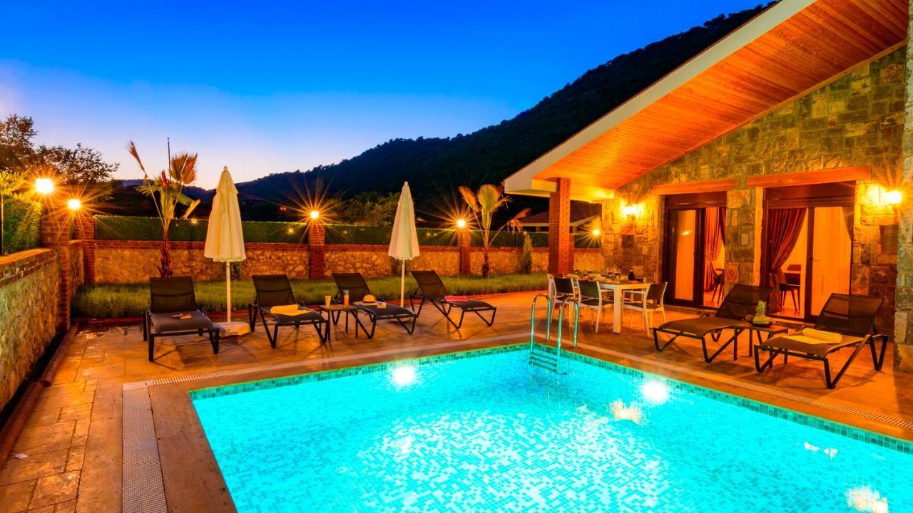 Arzu - 3 Bedroom In Kayakoey Oeluedeniz Villa Fethiye