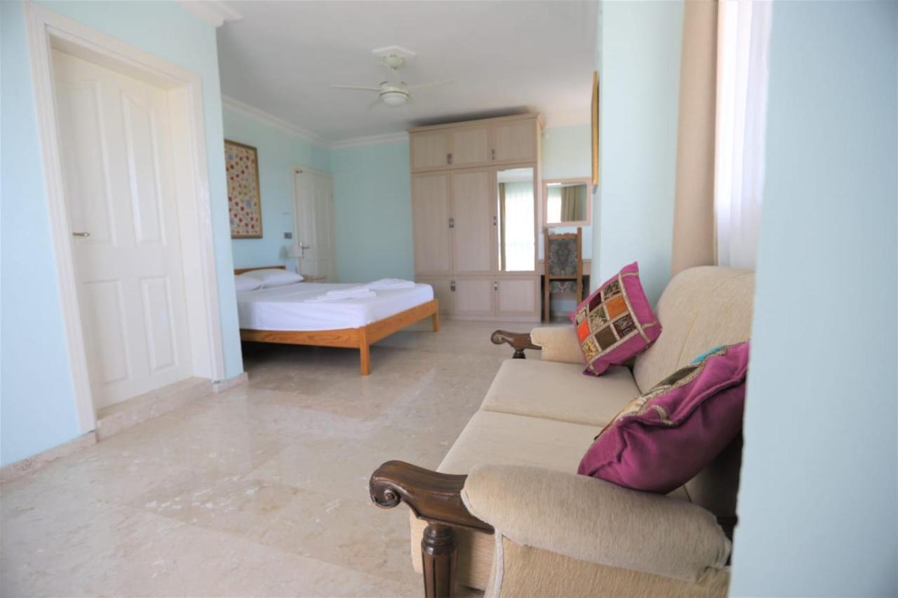 Villa Ruya With Swimming Pool & Stunning Sea Views