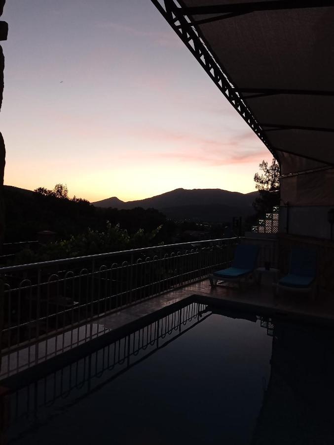 Villa Madak