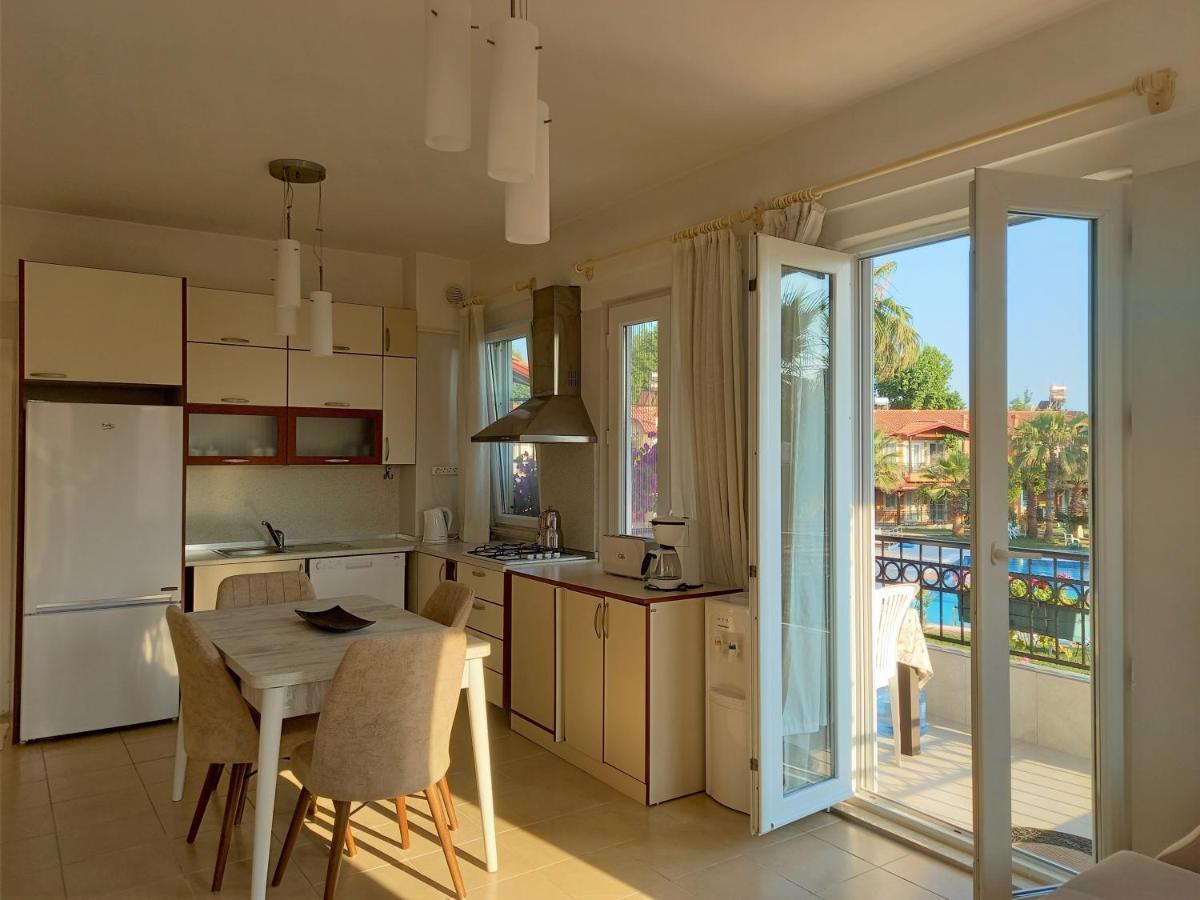 Sun Zuma Ja Daire Fethiye