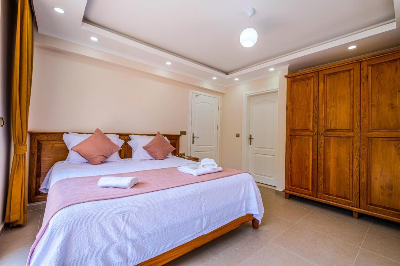 Villa Infinity Lily 1
