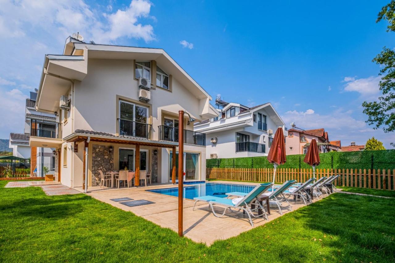 Infinity Lily 1 Villa *