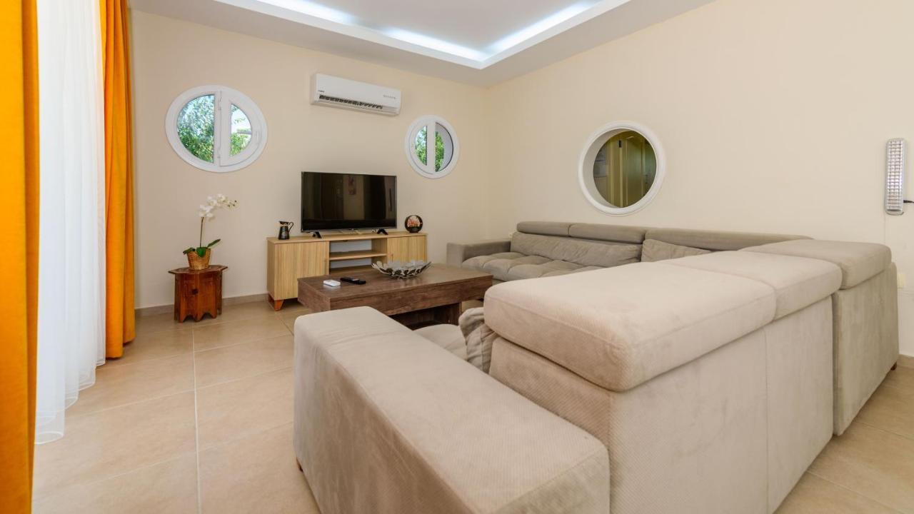 Villa Musa - 5 Bedroom In Hisaronu Fethiye