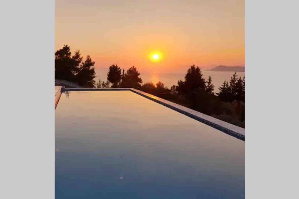 Rosy Sunset *