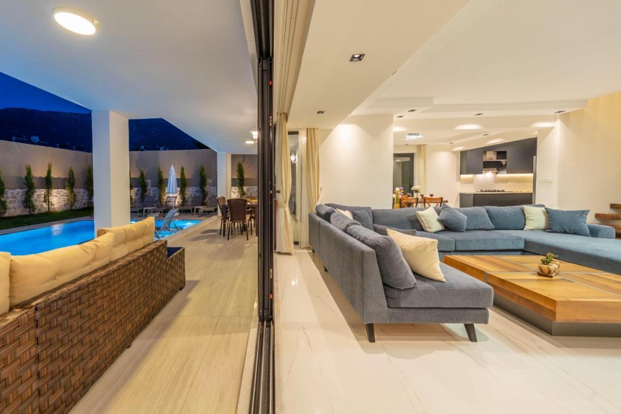 La Marbella Villa *