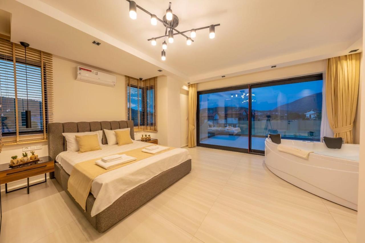 La Marbella Villa