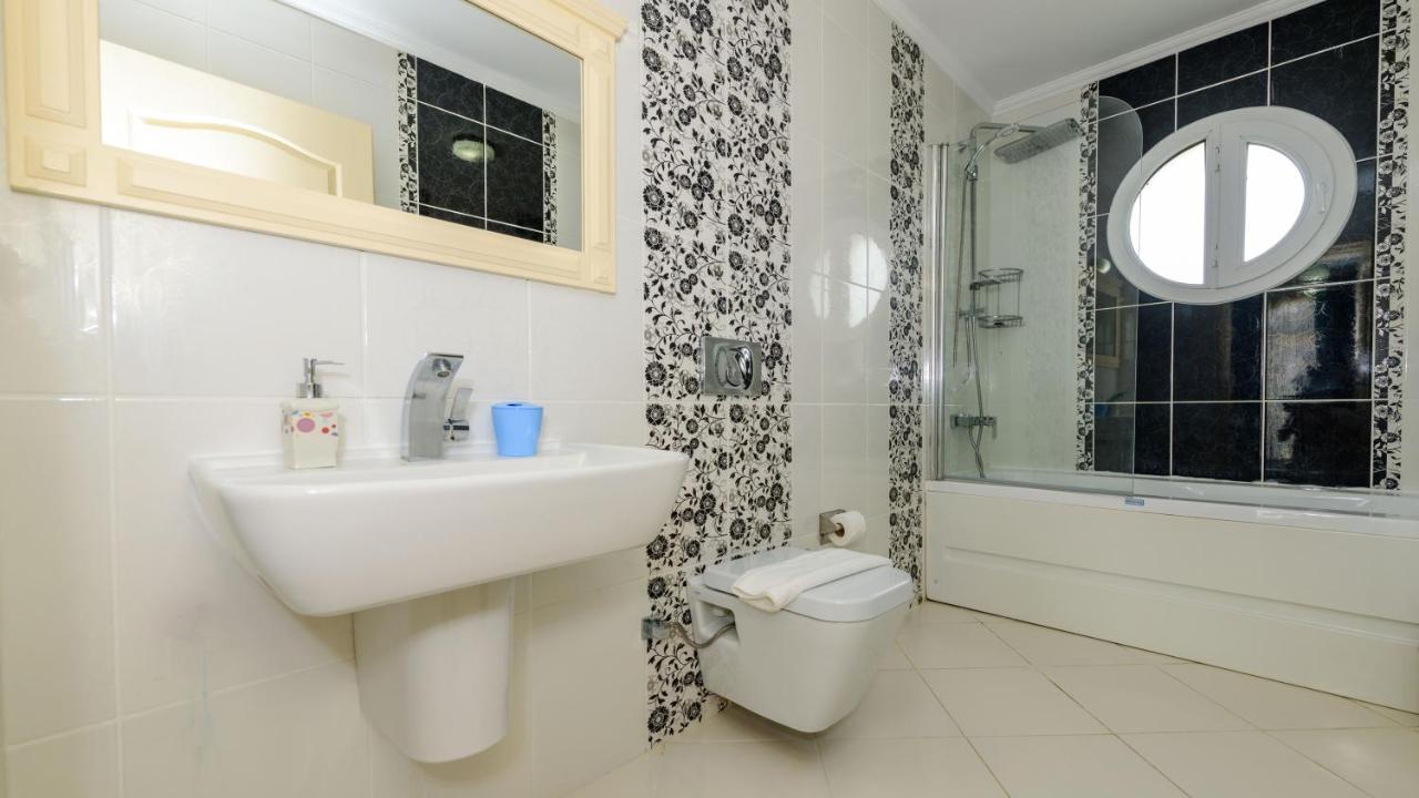 Musa - 5 Bedroom In Hisaronu Villa Fethiye
