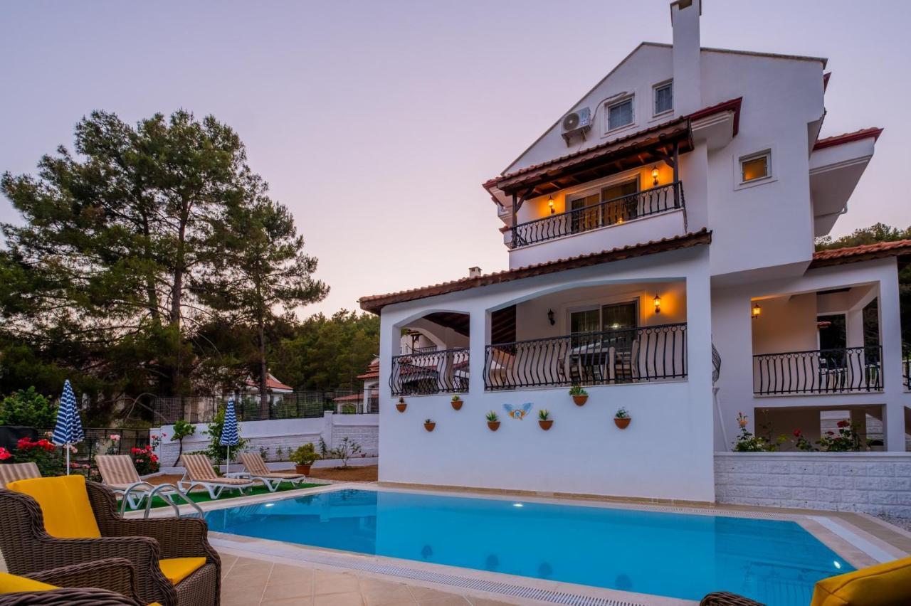 Sunday By Solo At Hisarönü Center Tatil Evi
