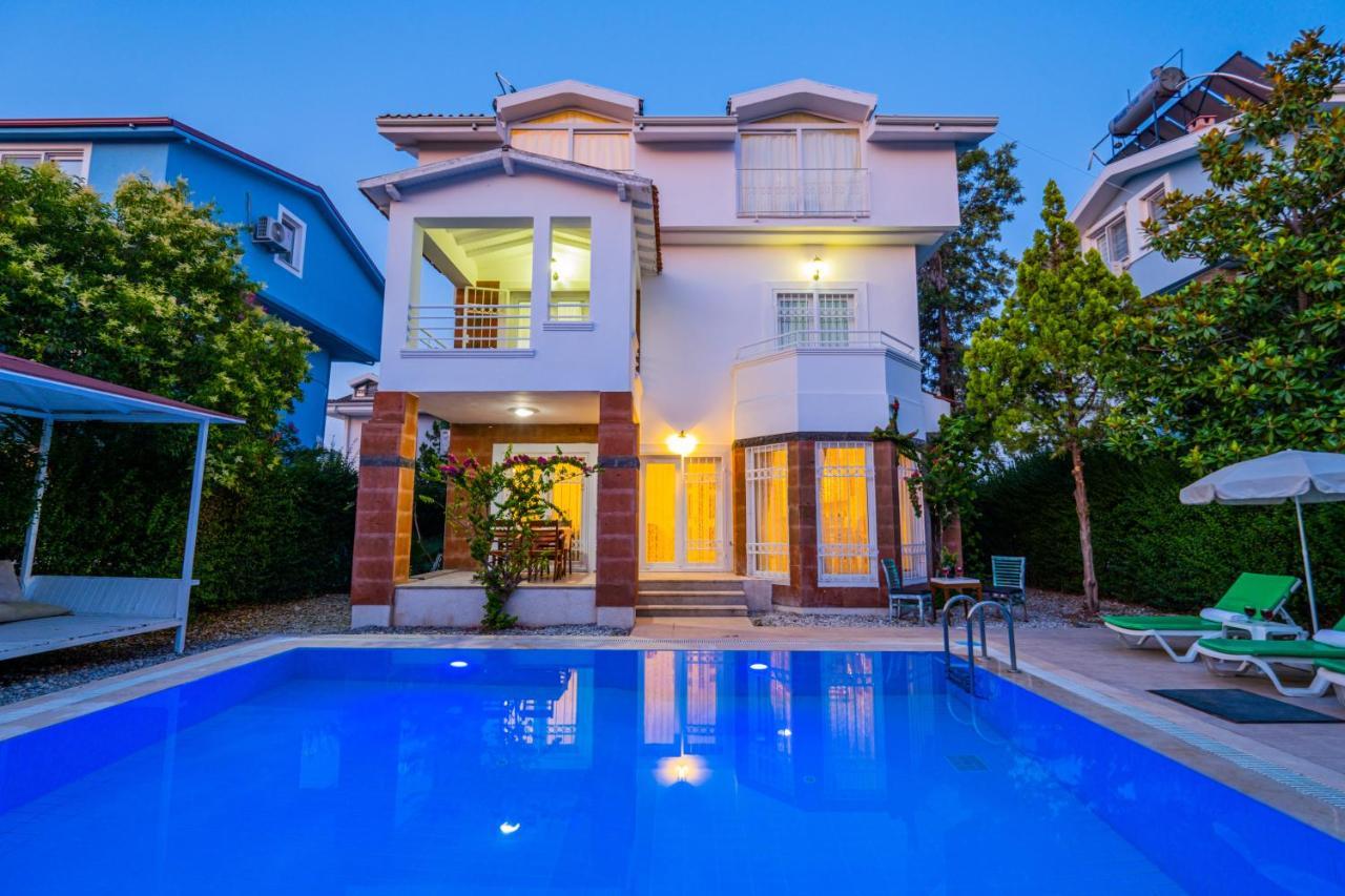 Infinity Beyaz * Fethiye