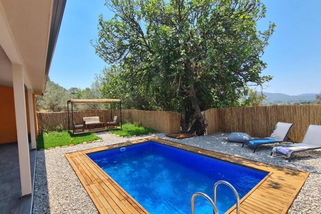 Mitos , Uzum Baglari Ve Zeytinlikler Icinde Mini Bir Cennet Ve Tas Ev - дом мифы Villa Fethiye