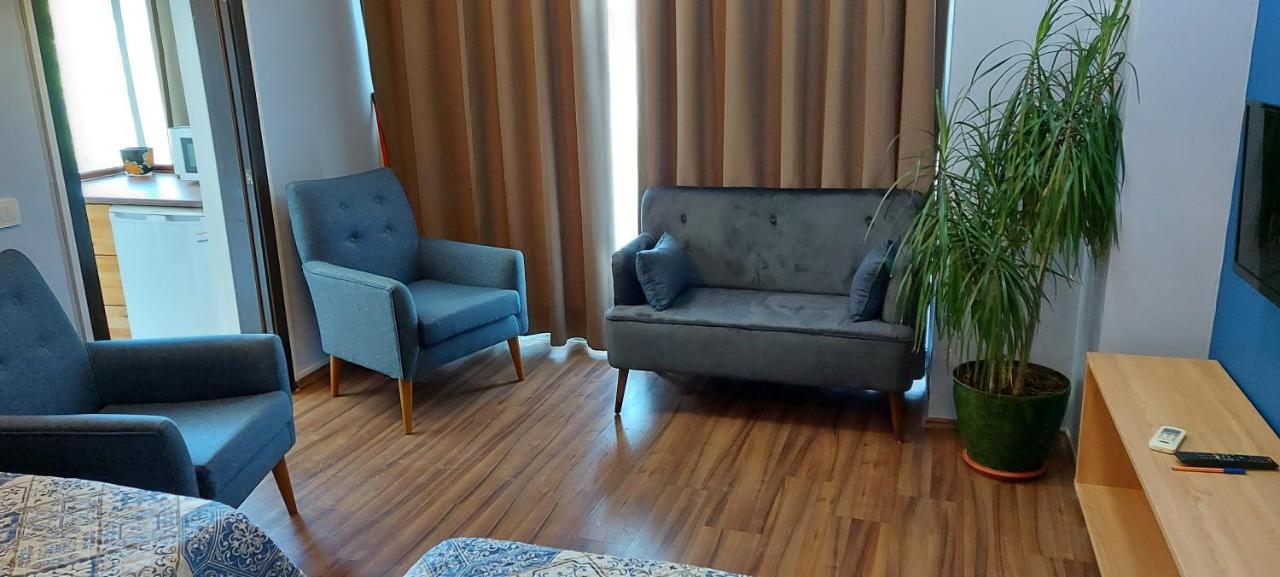 Kordon Apartment *
