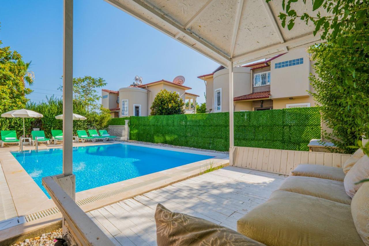 Villa Infinity Beyaz