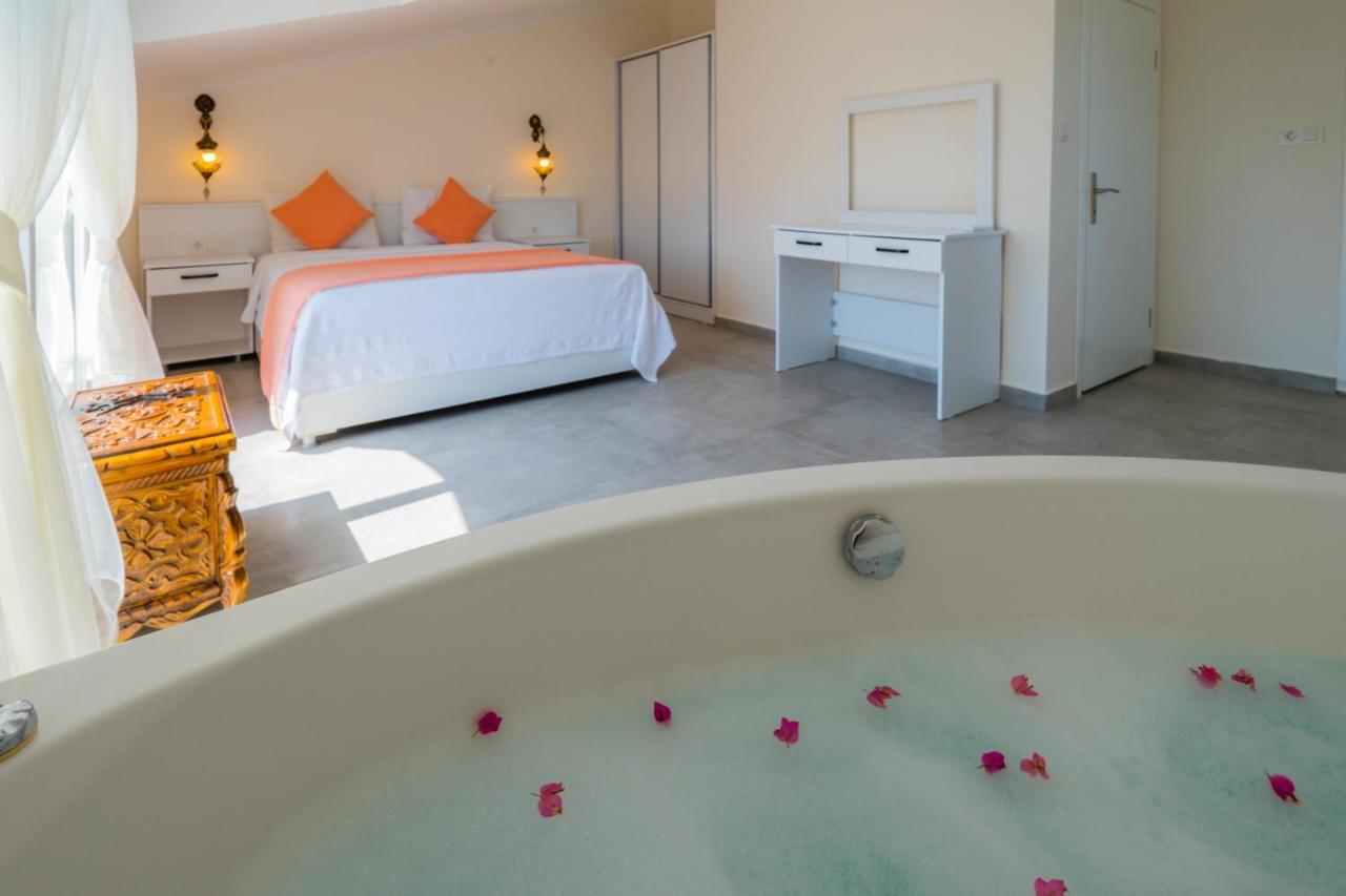 Villa Infinity Beyaz Fethiye