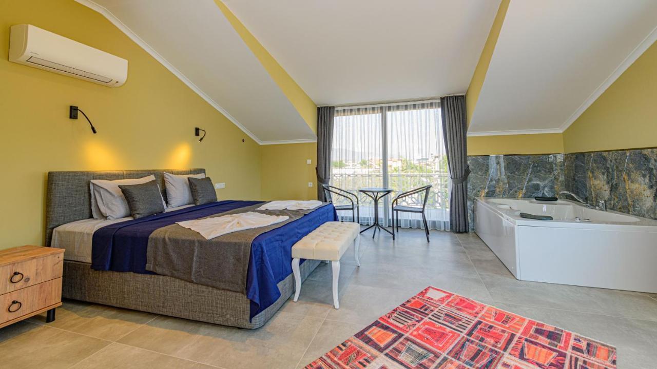 Soeguet 1 - 4 Bedroom With Jacuzzi In Fethiye