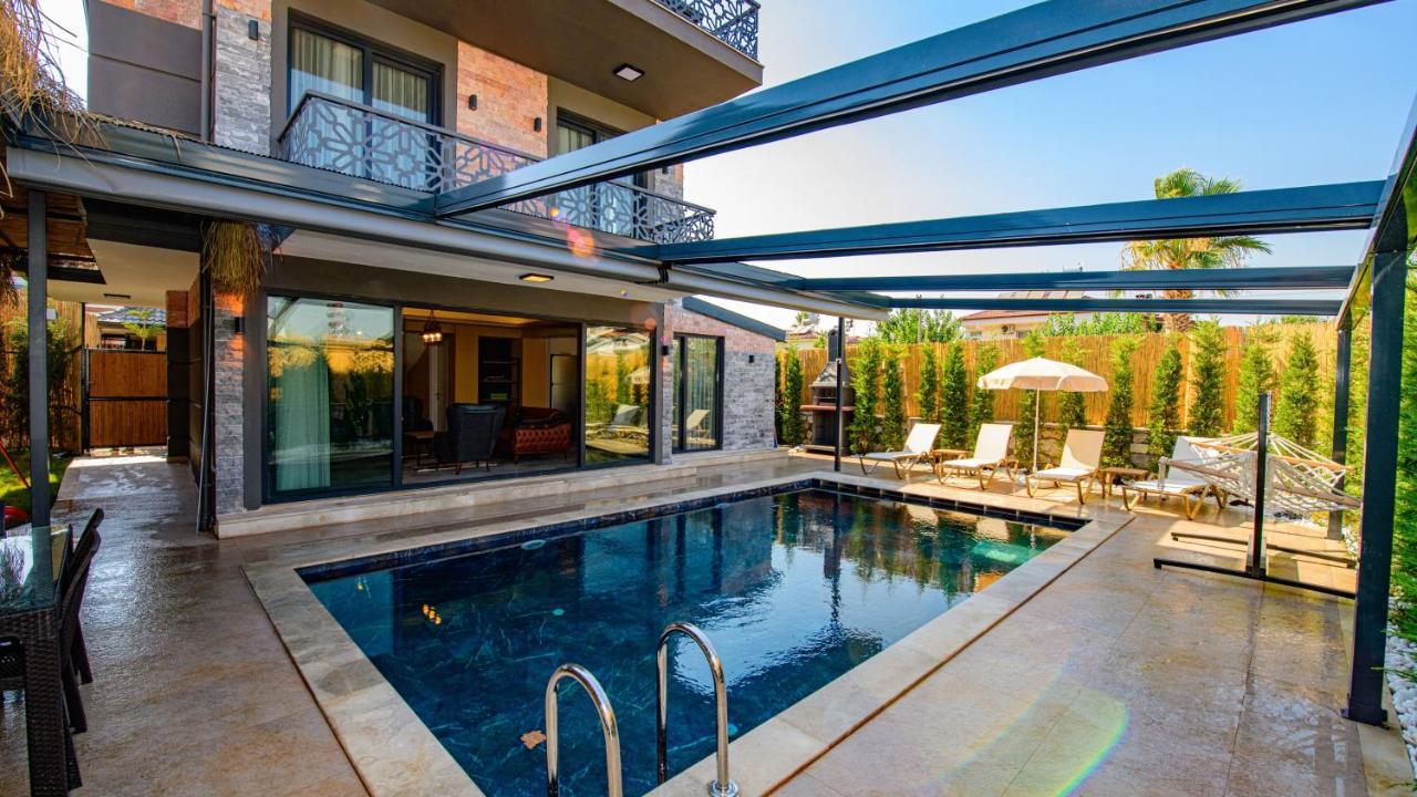 Villa Soeguet 1 - 4 Bedroom With Jacuzzi In