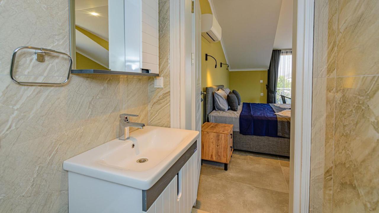 Soeguet 3 - 4 Bedroom With Jacuzzi In * Fethiye