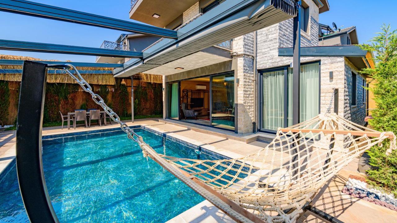 Soeguet 3 - 4 Bedroom With Jacuzzi In Villa