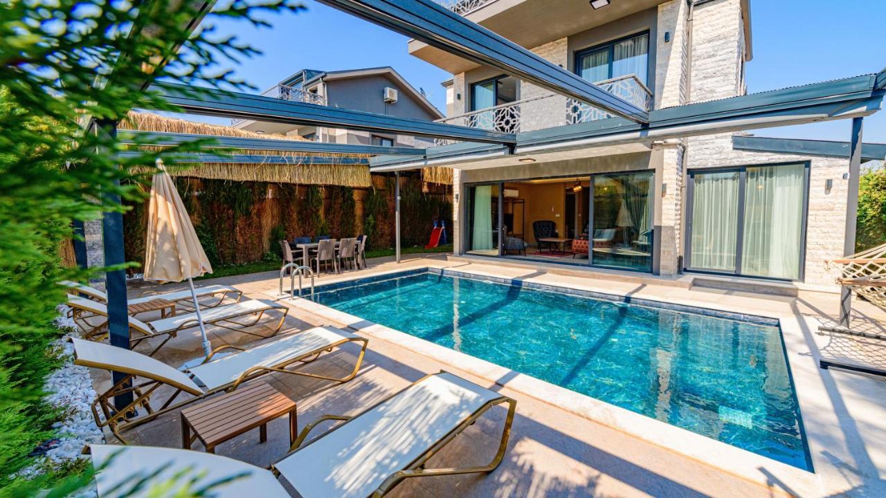 Soeguet 1 - 4 Bedroom With Jacuzzi In Villa