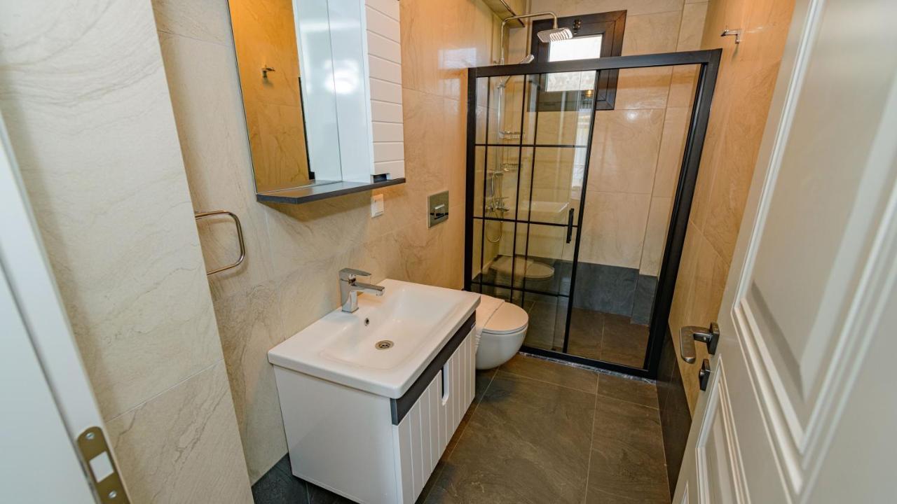 Soeguet 2 - 4 Bedroom With Jacuzzi In