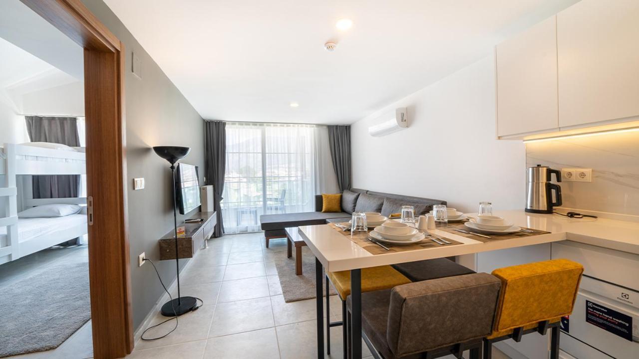 Apartment Midpoint *