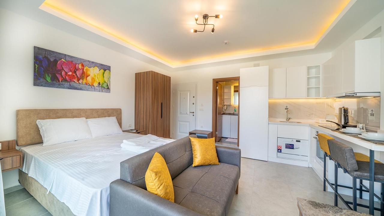 Apartment Midpoint *