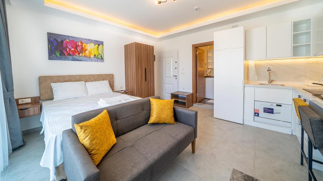 Apartment Midpoint