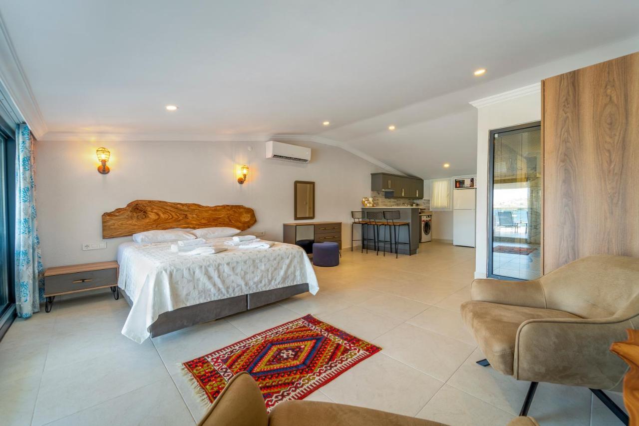 Nakas Apartment *