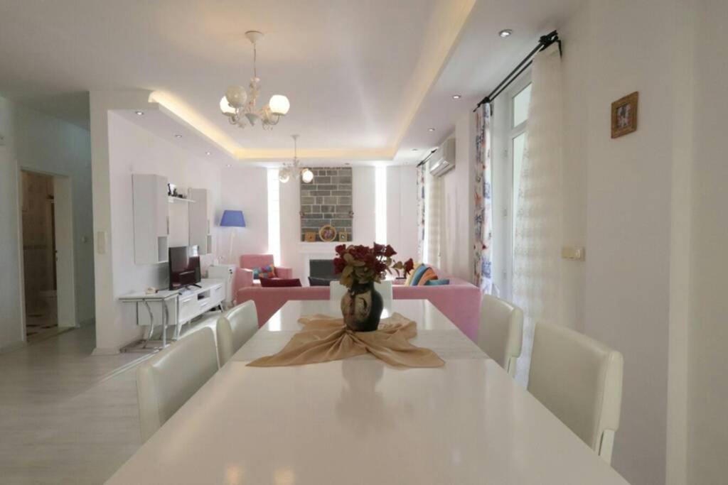 Villa Iksir *