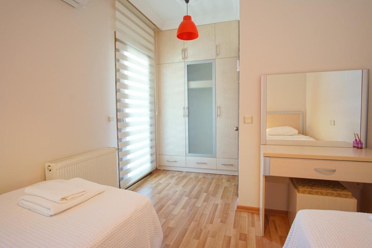 Villa Dolphin1