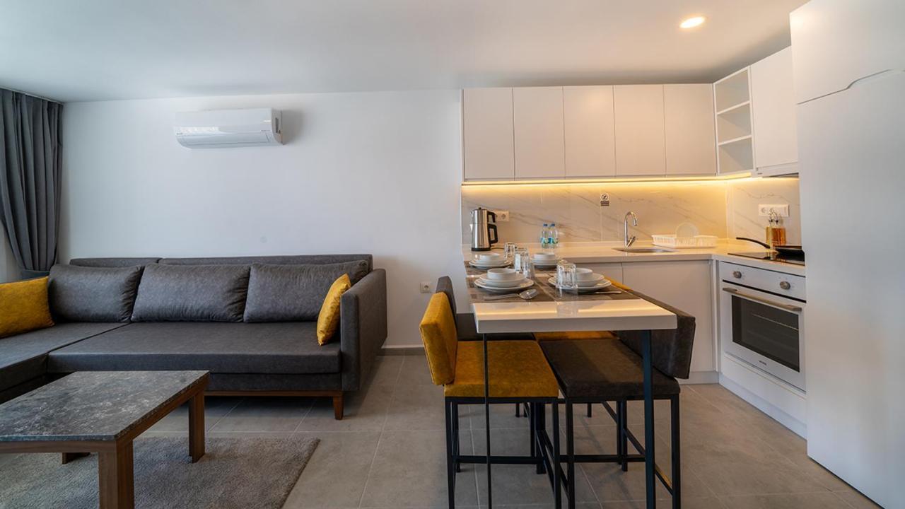 Apartment Midpoint