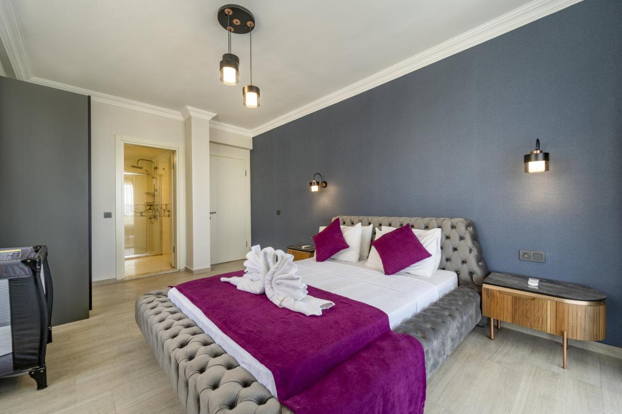 Kamelya, Isitmali Kapali Havuz Ve Saunali Tatil Villaniz