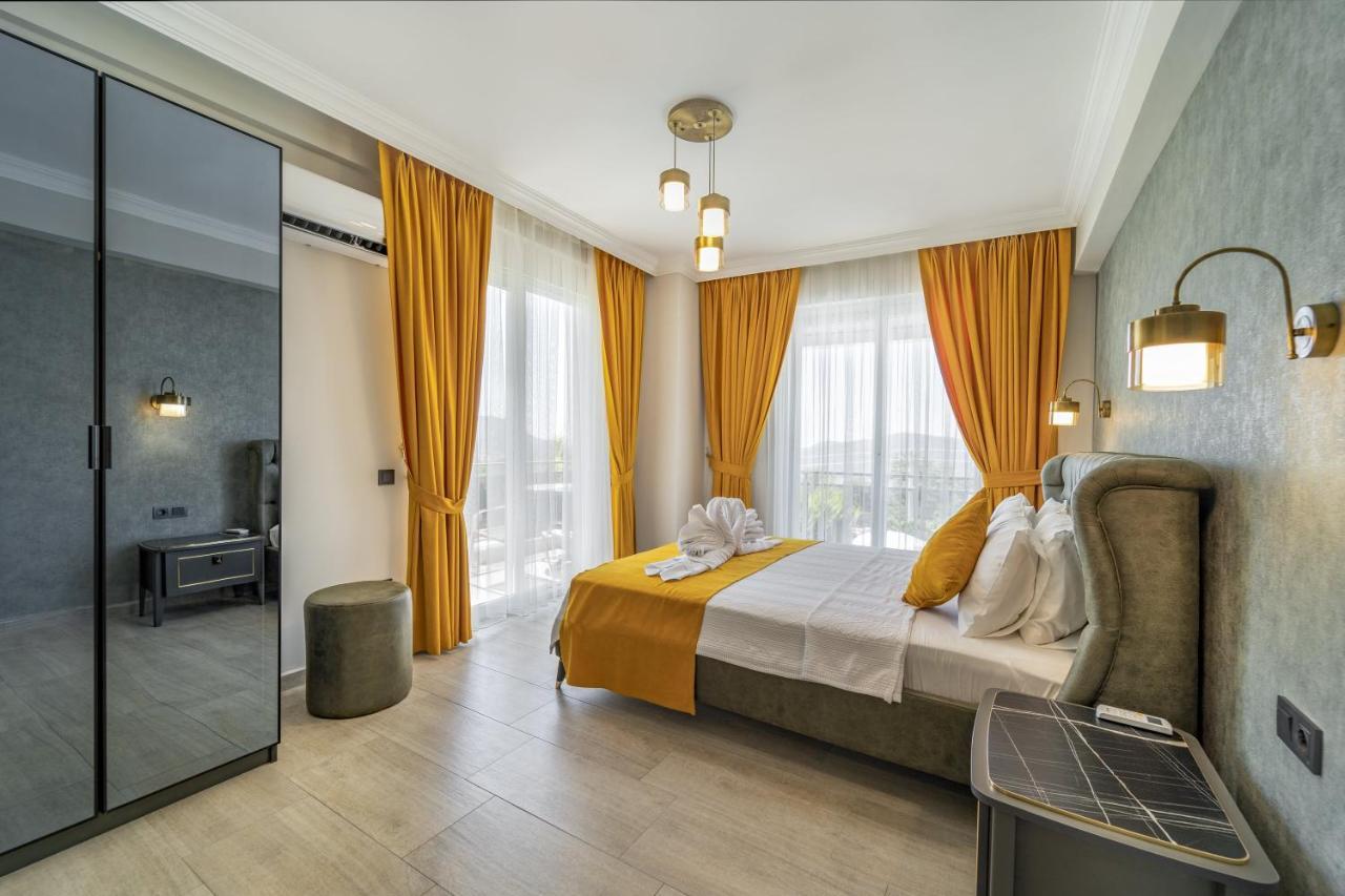 Kamelya, Isitmali Kapali Havuz Ve Saunali Tatil Villaniz