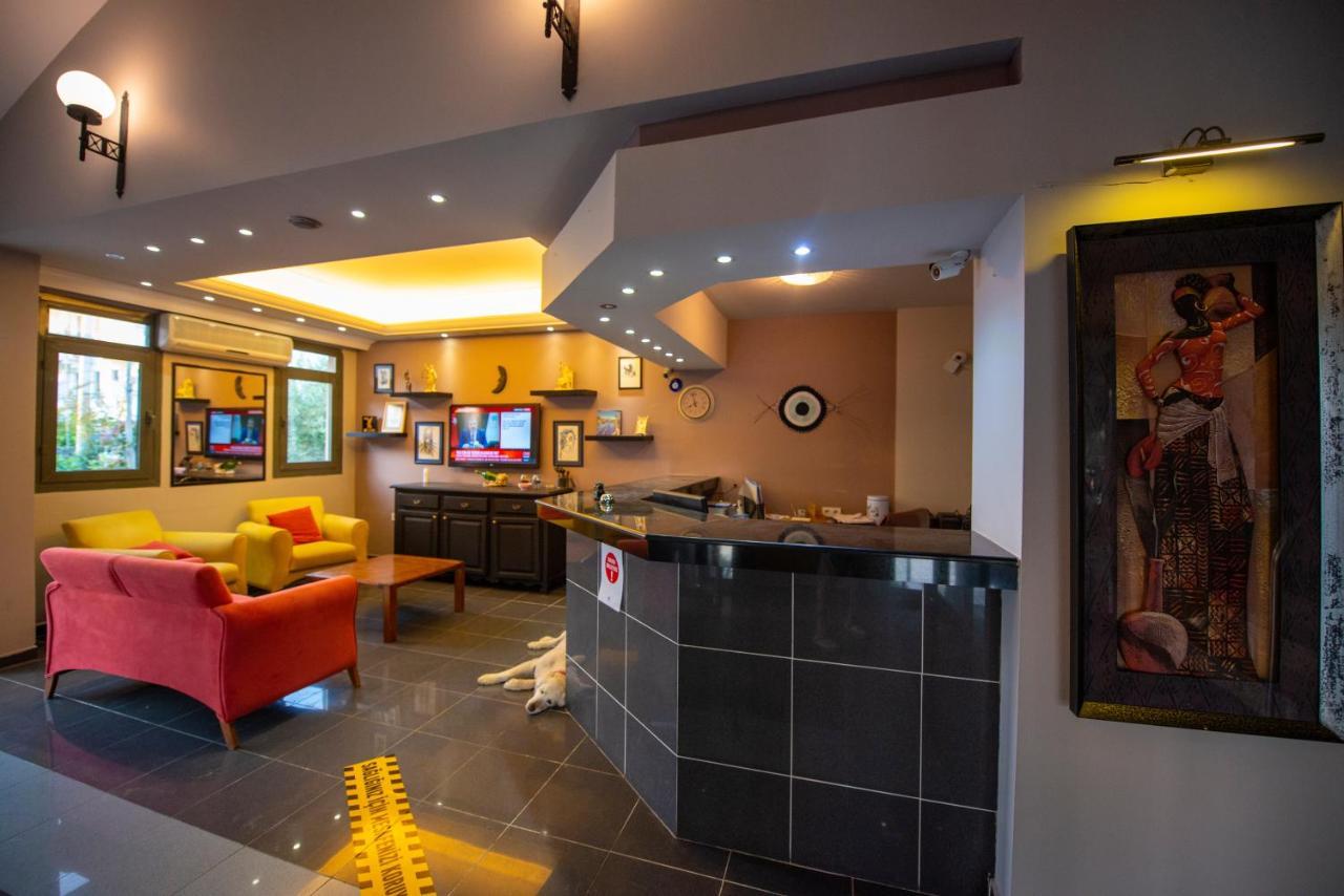 Golden Moon Hotel 3*