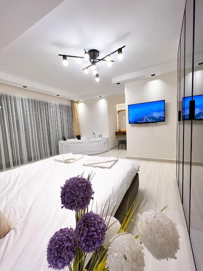 La Marbella Villa *