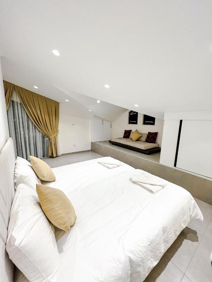 La Marbella Villa