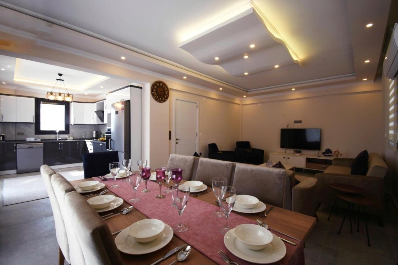 “villa Desen”oludenizde Mustakil 4+1 Havuzlu Villa Fethiye