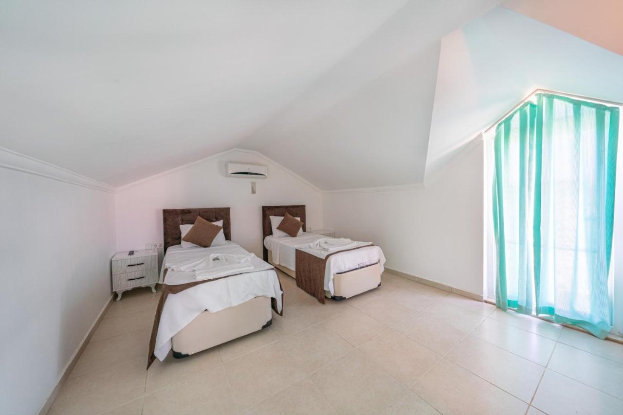 Pine 8, In Hisaroenue, Turkey Villa Fethiye