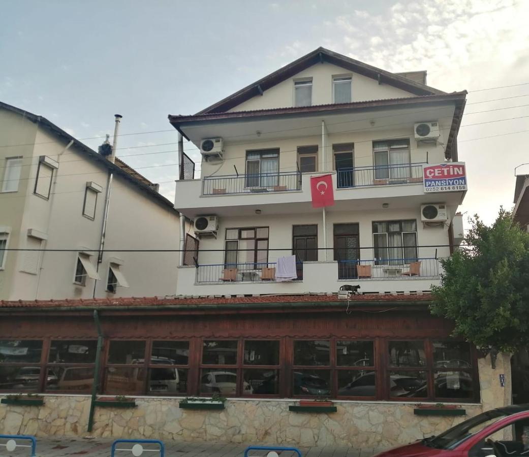 Cetin Hostel *