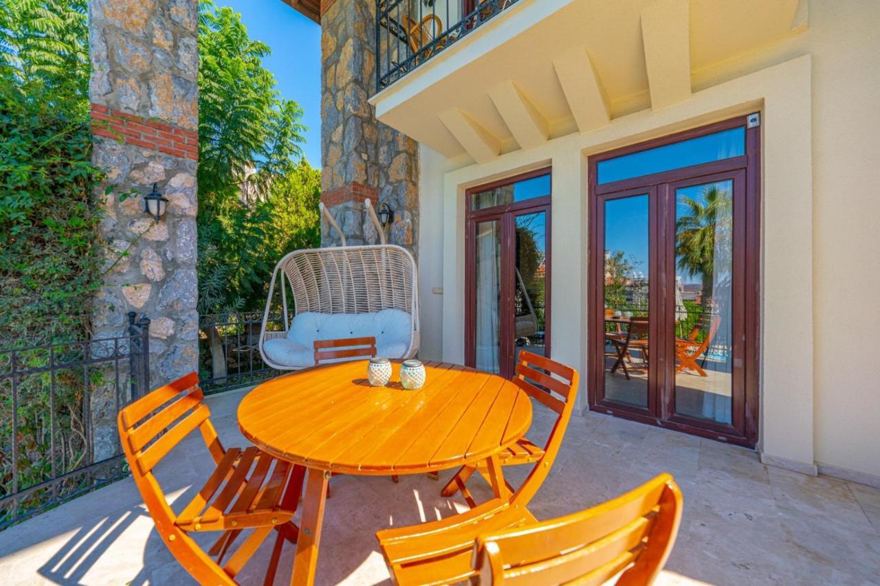 Aychin Villa *